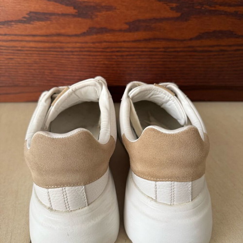 Sneakers Zara λευκά σαν καινούργια, άνετα και μαλακά μέγεθος 40
