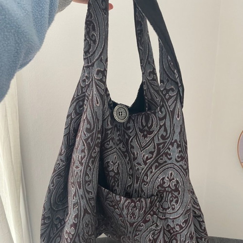 Namaste shoulder bag new with large capacity and pockets