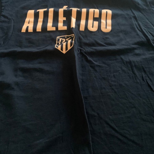 Atletico Madrid XL Official T Shirt like new