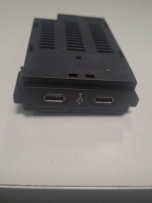 Volkswagen dual USB-C port unit new