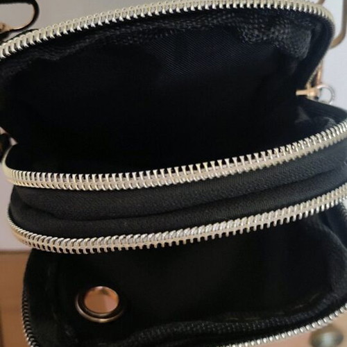 Black women's crossbody bag like new