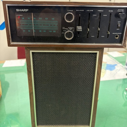 Sharp radio with speaker 1960 used, antique