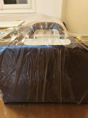 Luca Vergani briefcase, brown, Italian design, fits laptop