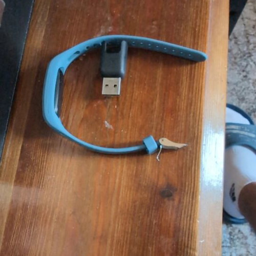 Huawei Band 3e like new with new strap and charger