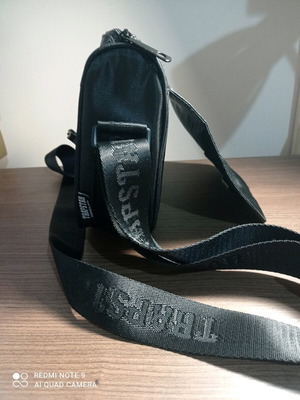 Trapstar bag new, black