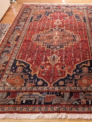 Louis de Poortere Karian rug like new, size 203x303