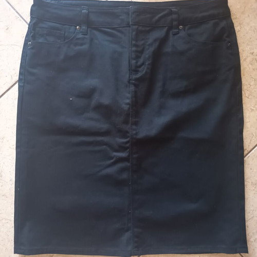 Zara black skirt size L 40 12