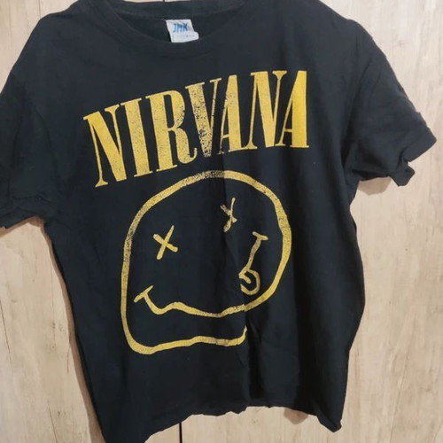 Nirvana t-shirt medium size used, black