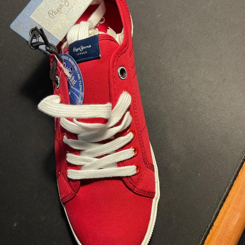 Pepe Jeans red shoe size 43 new in box