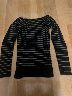 Zara knitted sweater like new, black with beige stripes, size S