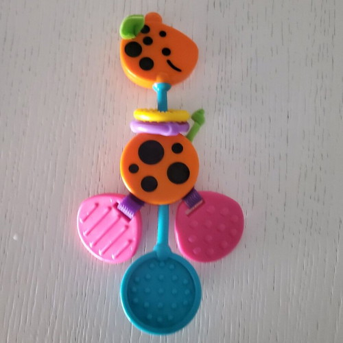 Fisher Price giraffe teething and chewing toy like new