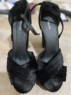 Migato high heels like new, size 40