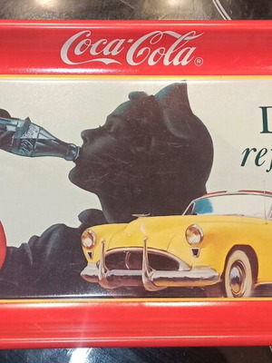 Coca-Cola collectible metal vintage tray like new