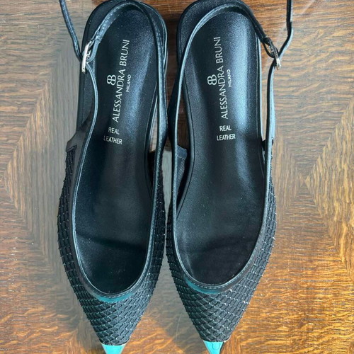 Black leather slingback shoes size 38 new
