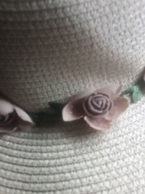 Шапка като ново, размер L, използвана много малко