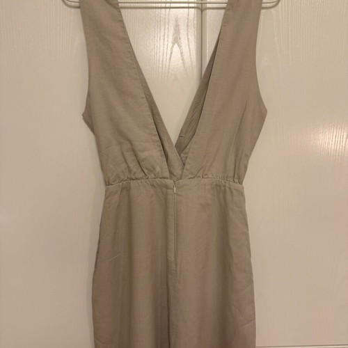 Mindyourstyle Mini Dress like new, summer with belt, gray beige
