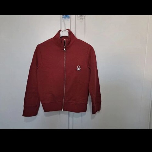 Benetton red cardigan for 7-year-old boy like new