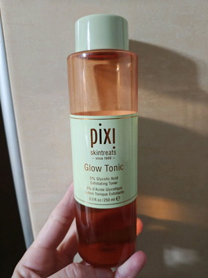 Pixi Glow Tonic Glycolic Acid Toner like new 250ml