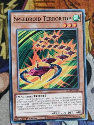Speedroid Terrortop Yu-Gi-Oh! ефектна карта