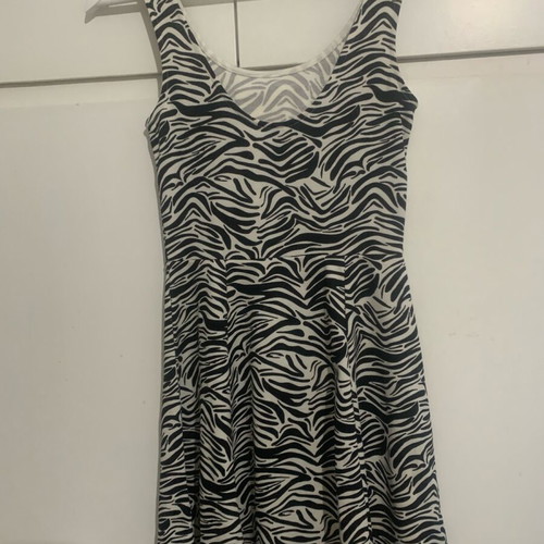 Zebra mini dress H&M like new, black and white, XS