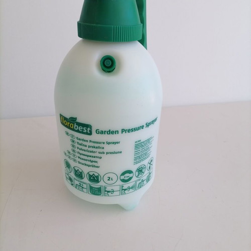Florabest 2lt manual sprayer used