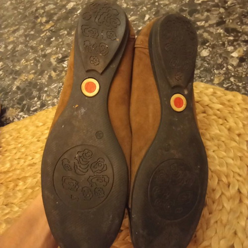 Apostolos Ioannou suede ballerinas like new, size 39, green