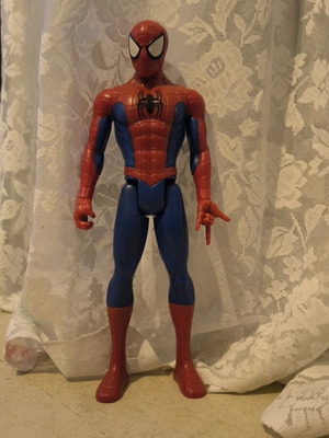 Spiderman figures, set of 2