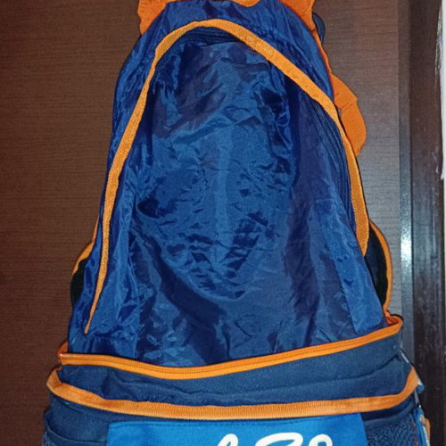 Τσαντάκι μέσης που γίνεται backpack μεταχειρισμένο, Αθήνα 2004 αυθεντικό