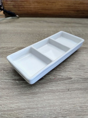 Small ceramic rectangular divided platter like new