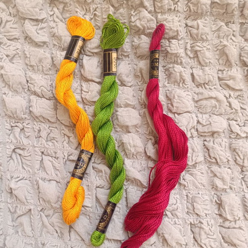 Gobelin needlepoint canvas set used with DMC threads