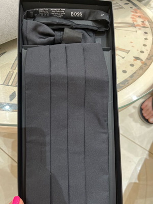 Boss silk bow tie and belt set new, black