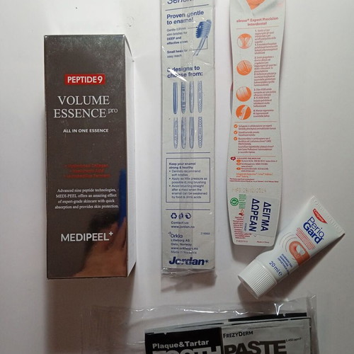 Medipeel Volume Essence pro peptide 9 100ml with toothbrushes and toothpastes gift set new