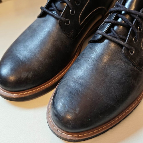 Clarks Batcombe Hall leather Derby shoes, size 41, black