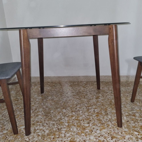 Lucille dining set gray/walnut with 4 Sammy chairs gray/walnut like new