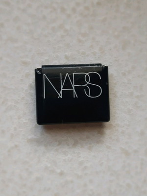 NARS single eyeshadow nude "Cyprus" used