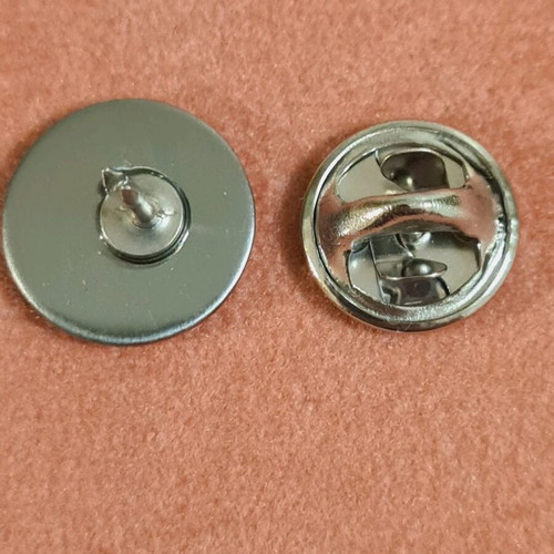 Collectible pin of German football federation like new