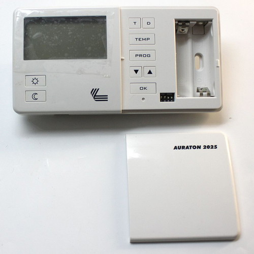 Auraton 2025 digital room thermostat like new