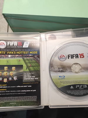 FIFA 15 PS3 like new, fully functional CIB