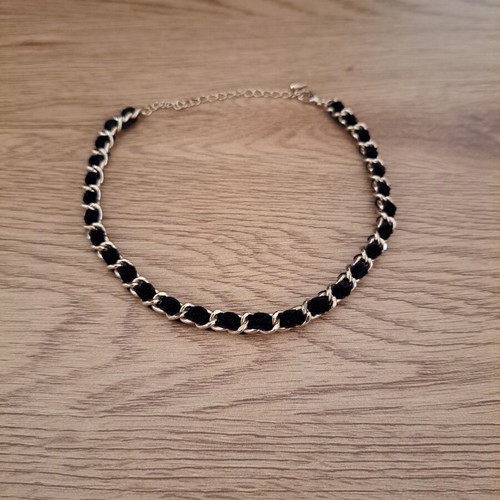 Zara velvet choker black new