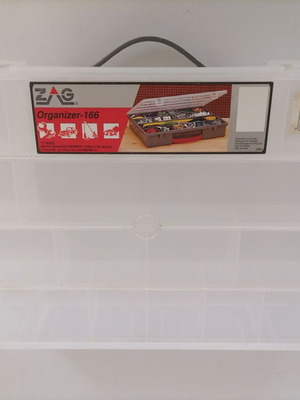 ZAG Organizer 166 storage box new, transparent plastic with 18 compartments