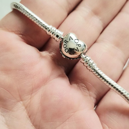 Pandora silver bracelet with heart clasp, new