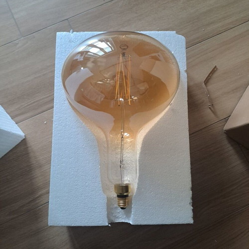 Globostar E27 R280 LED Bulb 6W 420lm Ultra Warm White 2200K Like New