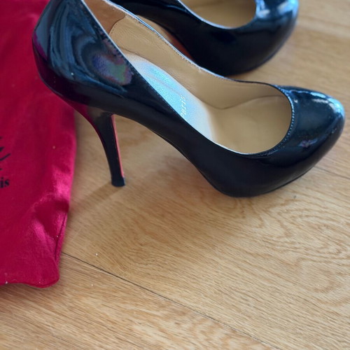 Christian Louboutin Style Black Pumps used, size 37