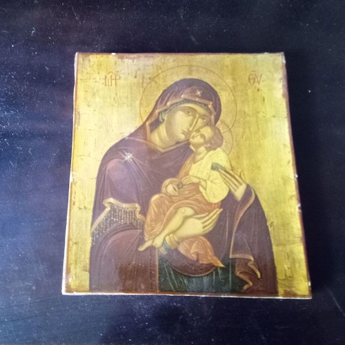 Wooden holy icon of Panagia used