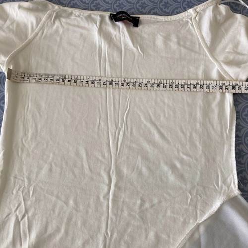 Donna blouse like new, elastic with transparency and neck details
