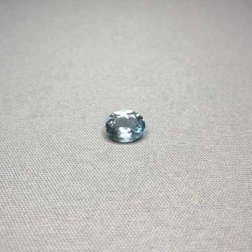 Aquamarine 2.3 carats new