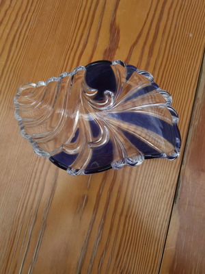 Crystal bowl used