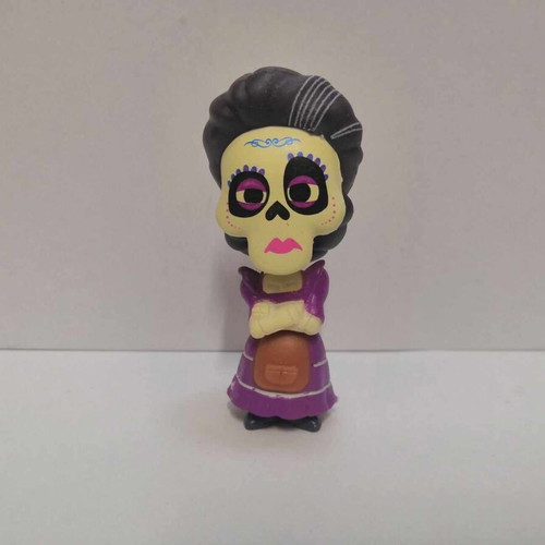 Collectible figure Mama Imelda Rivera 'Coco' new