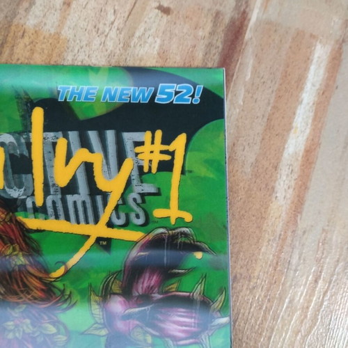 Detective Comics 2nd Series #23.1 Poison Ivy 3D cover like new