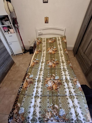 German Wool Double Quilt UMA RHEUMA DOR vintage, like new